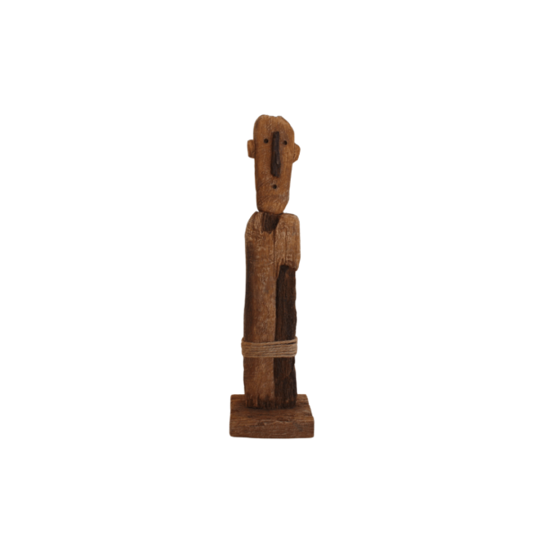 Floodwood Single Figure Table Decor (Due Aug)